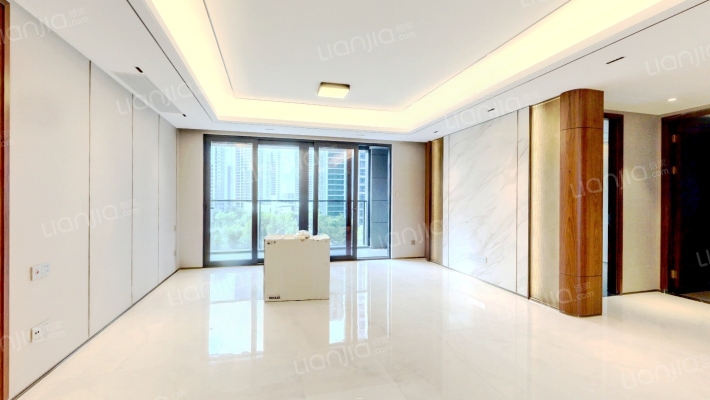 绿城桂冠东方一区二手房实景图