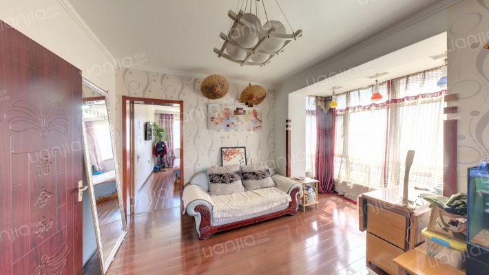 城建雅居南区二手房实景图