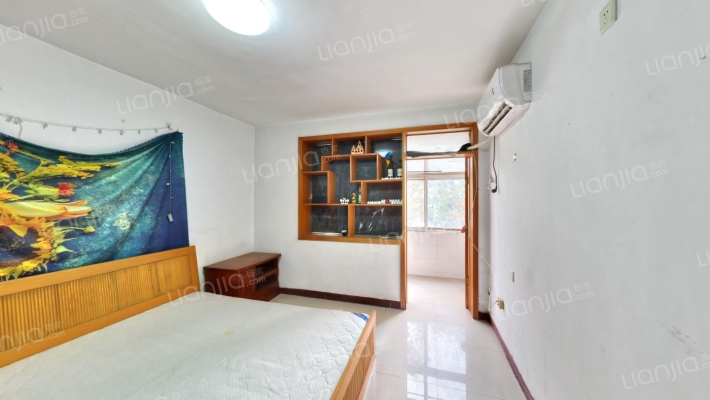 小北门33号院二手房实景图