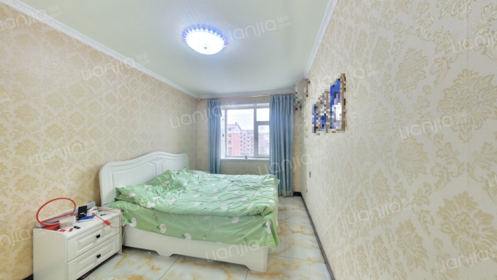 兰家乡宿舍二手房实景图