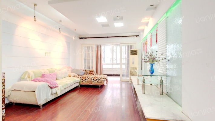 香溪花苑二手房实景图