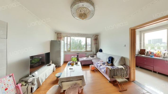 东城水岸二手房实景图