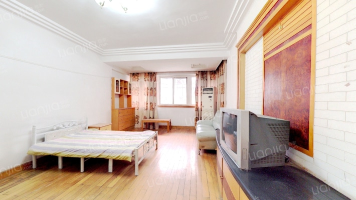 紫荆花园(江岸)二手房实景图