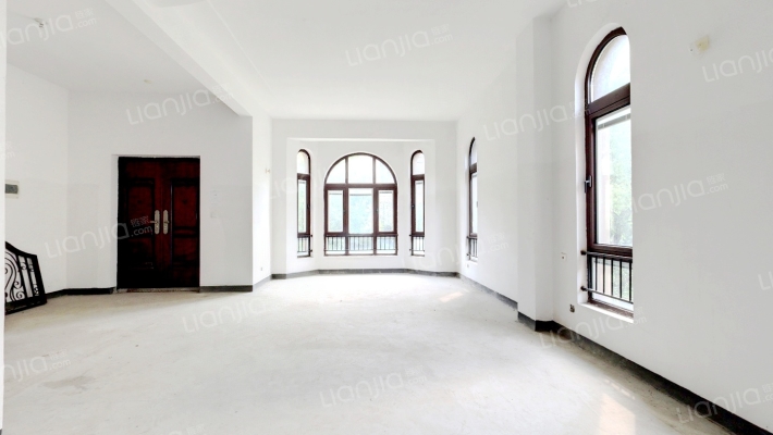 鸿麦世家二手房实景图