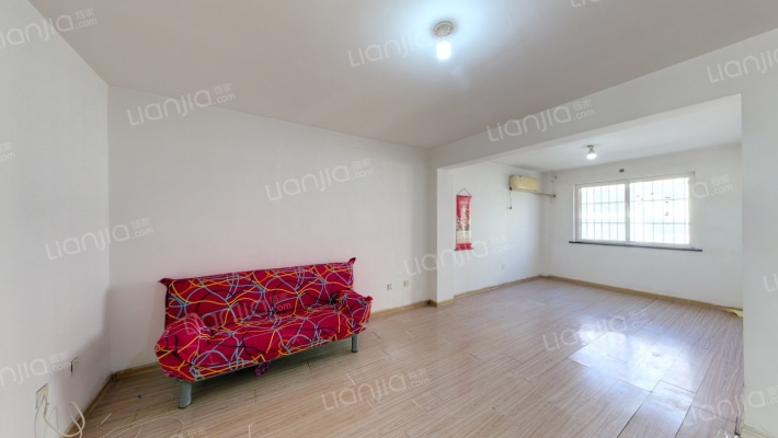 清华园(莱西)二手房实景图