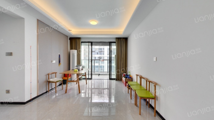 保利勤诚达誉都二手房实景图