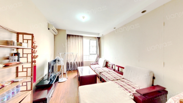 东方华庭二手房实景图