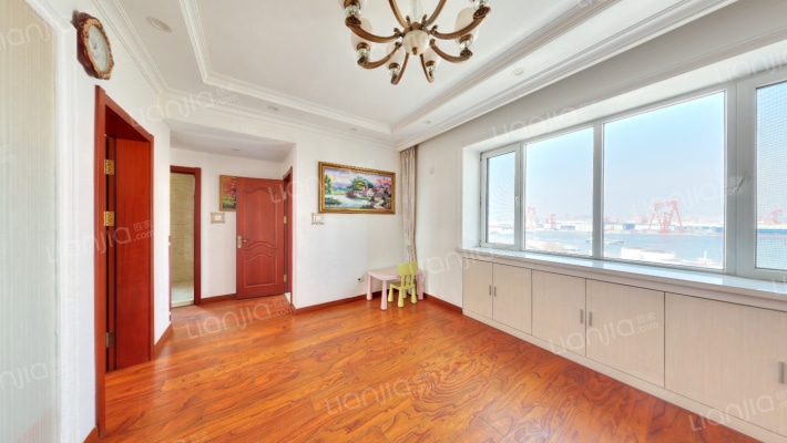 沈铁站北新居B区二手房实景图