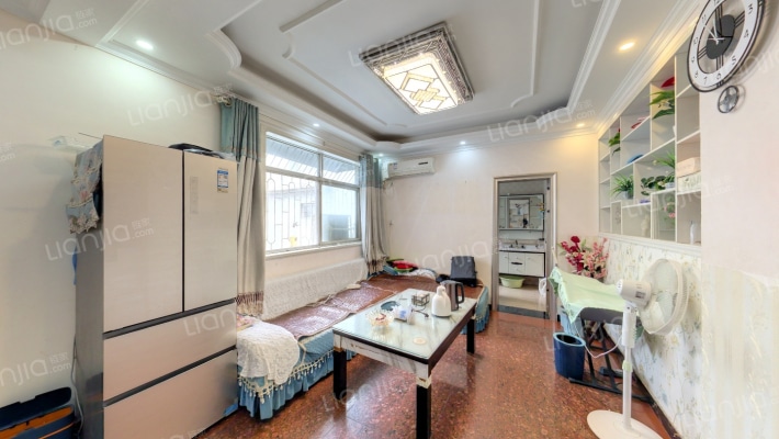 飞龙小区东区二手房实景图