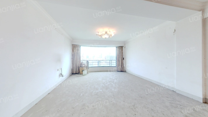 河畔明珠二手房实景图