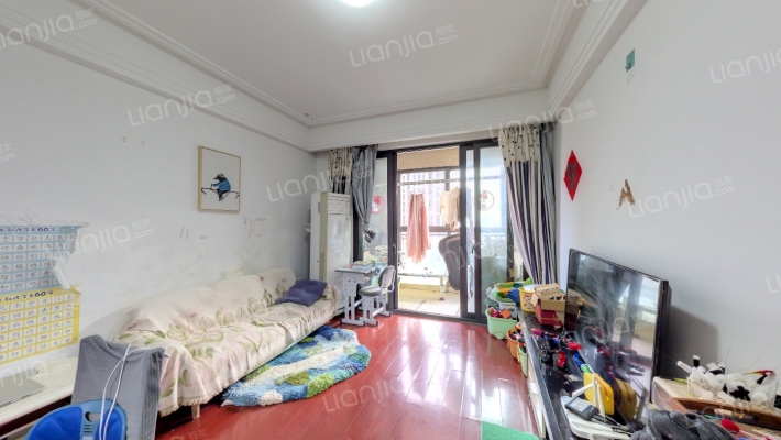 绿地新里米兰公寓二手房实景图