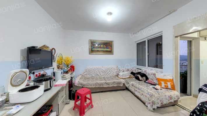 甲里家园一组团二手房实景图