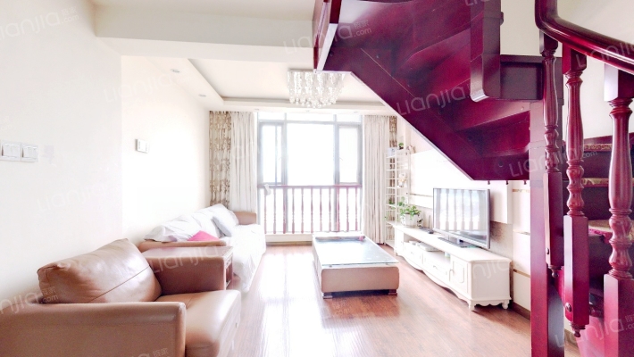 新亚洲体育城星体花园北区二手房实景图