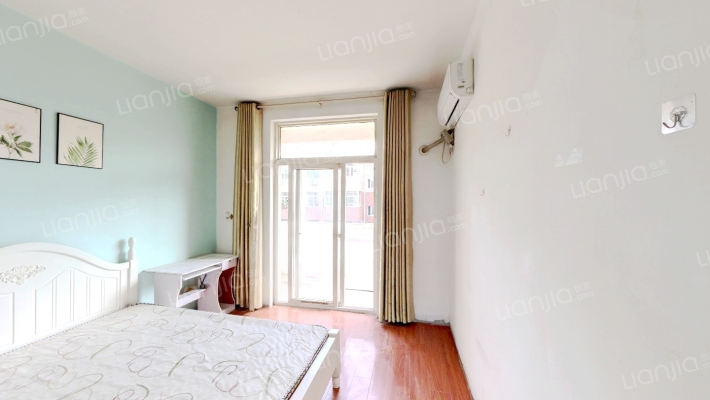 百合花园二手房实景图