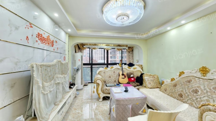 星语林阿普阿布二手房实景图