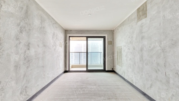 鲁能领秀城二期二手房实景图