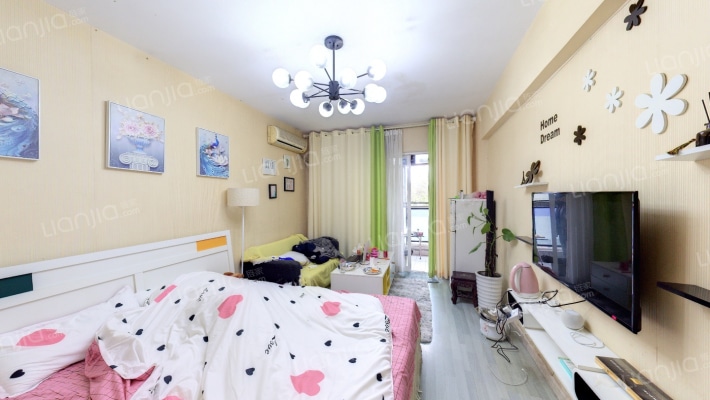 毕加索小屋二手房实景图