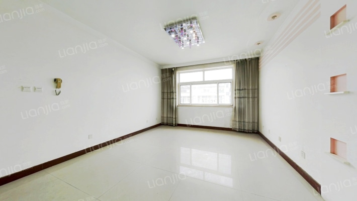 海天花园二手房实景图