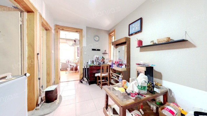 吴兴路（中央商务区）二手房实景图