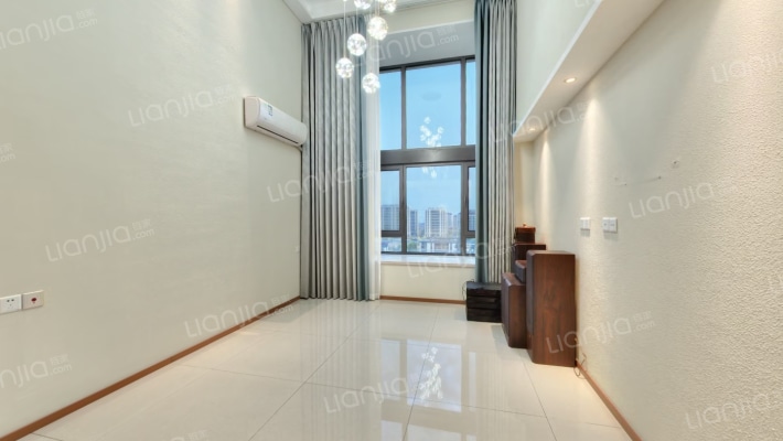 融创红岛湾二期二手房实景图