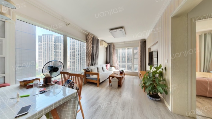 蓝光金双楠二期二手房实景图