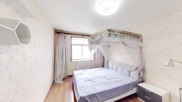 八纬路二手房实景图