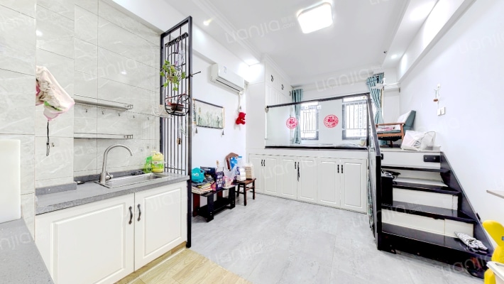 南环汇邻广场二手房实景图