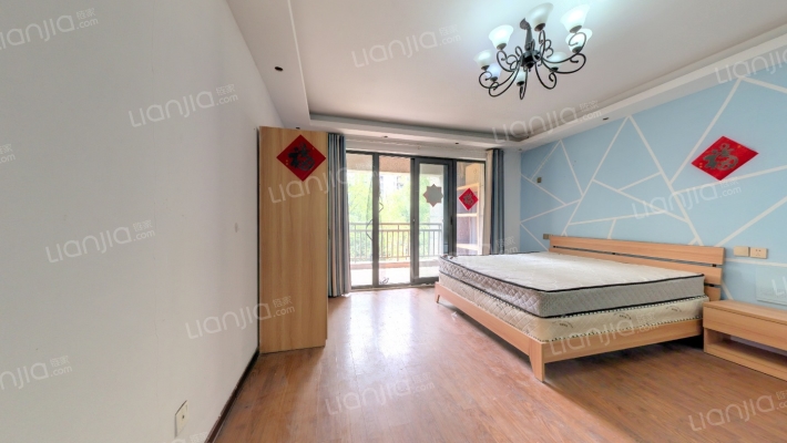 保利湖畔阳光苑二期二手房实景图