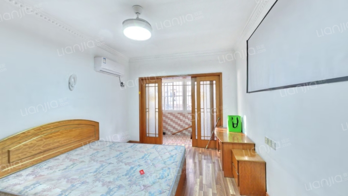 凤凰三村20号二手房实景图