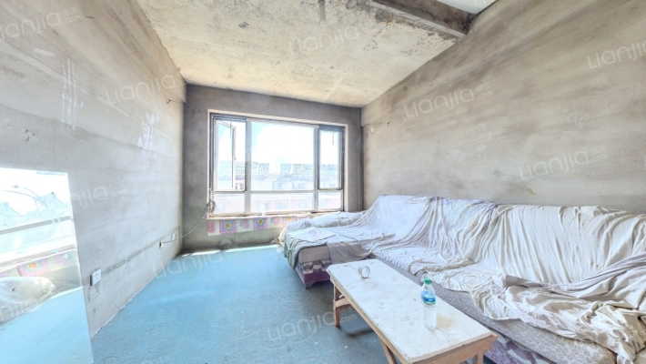 抱龙明珠三期二手房实景图