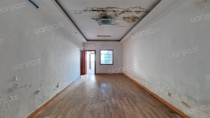 东关外居委会家属楼二手房实景图