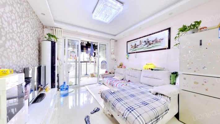 新城昱翠湾二手房实景图