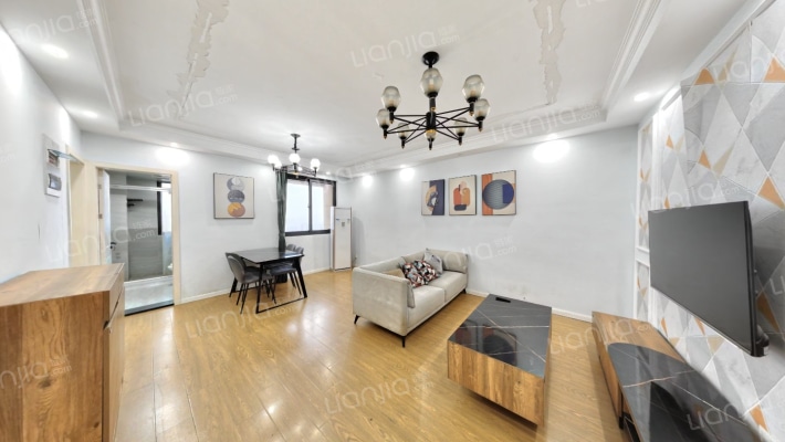 保亭人家二手房实景图