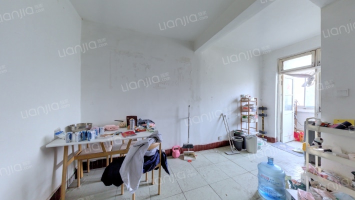 徐家湾西航东苑社区二手房实景图