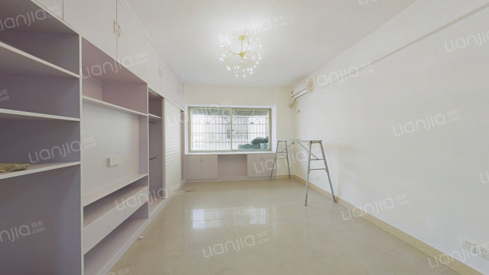 阳光假日公寓二手房实景图