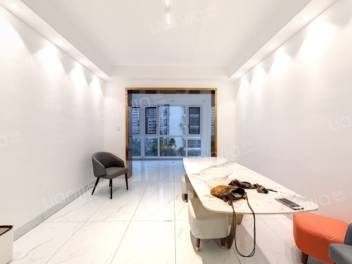 整租·新月南海嘉园 3室2厅 南/北