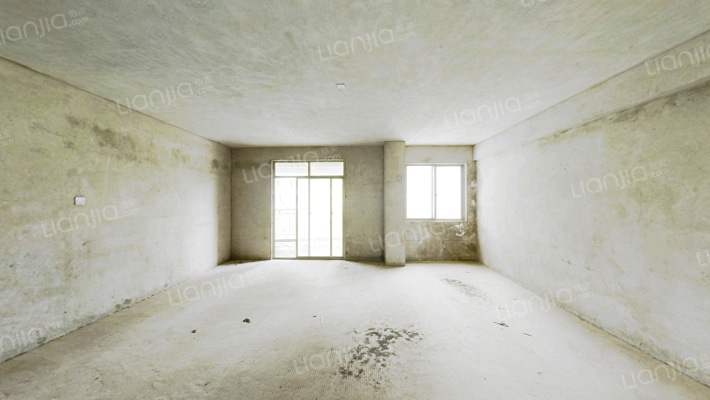 华鼎·帝景华庭棕榈滩二手房实景图