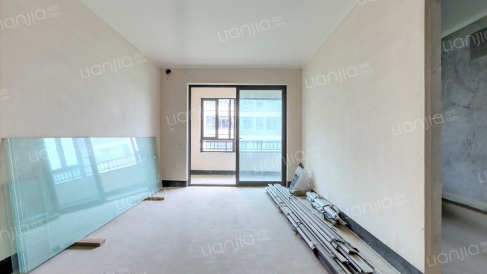 龙湖山前二手房实景图