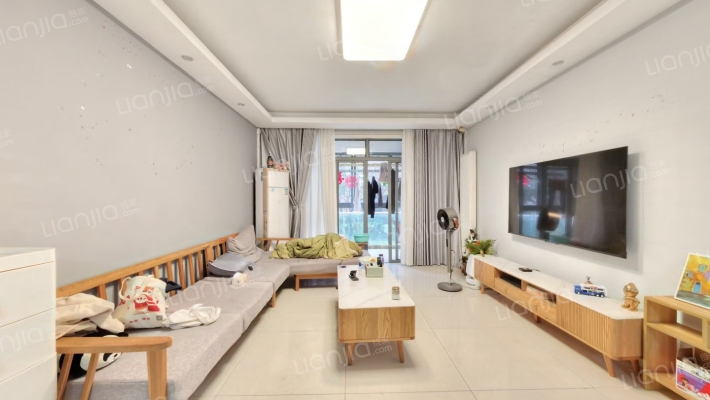 国际花都郁金苑二手房实景图