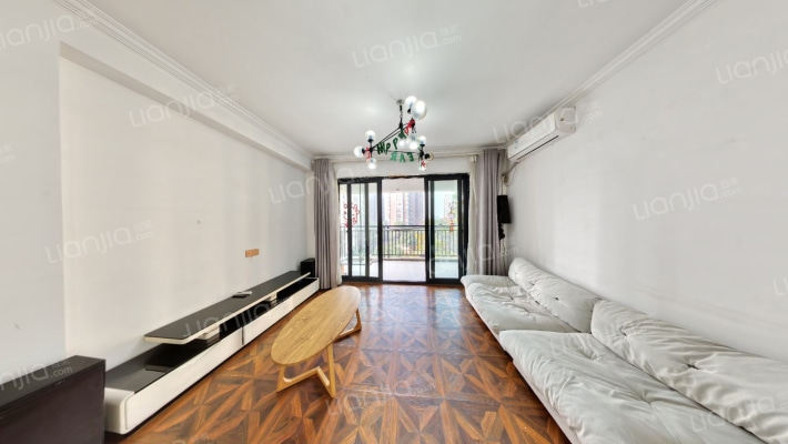 德信金泊林公寓二手房实景图