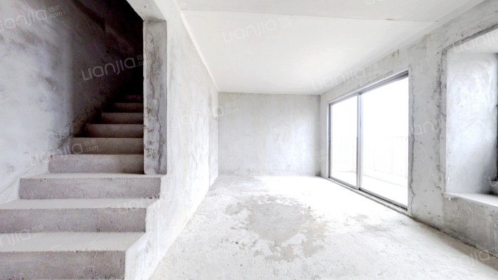 招商汀兰轩一期二手房实景图