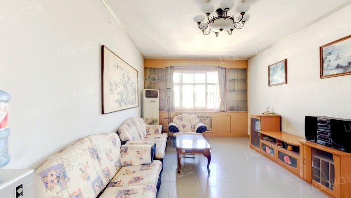 水利学校家属楼二手房实景图