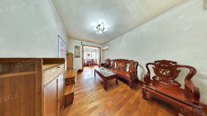 横东城根街4号二手房实景图