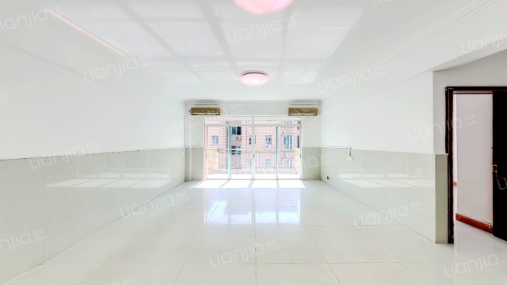 里水钻石苑二手房实景图