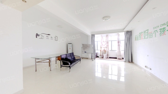 新闻大厦二手房实景图