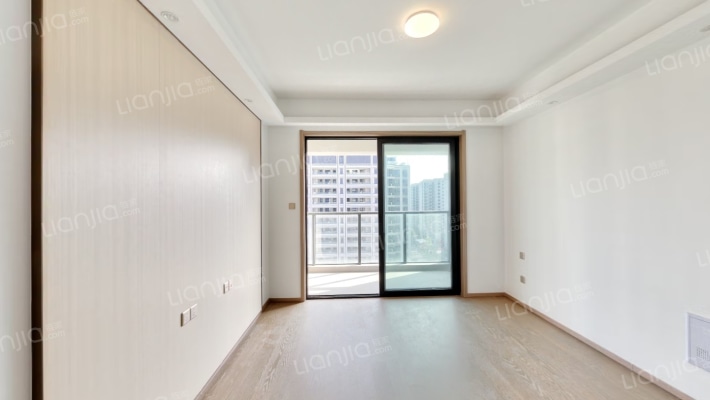 宝龙融信海纳天地二手房实景图