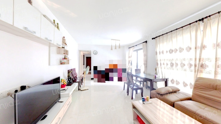 东逸湾逸然居二手房实景图