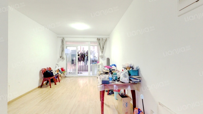 和昌中央悦府二手房实景图