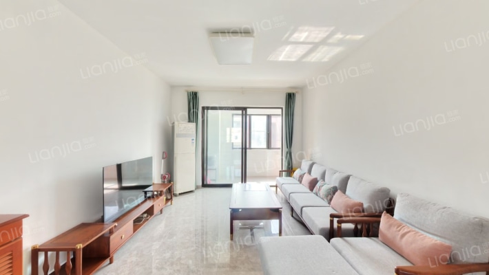 海南绿地城玺园二手房实景图