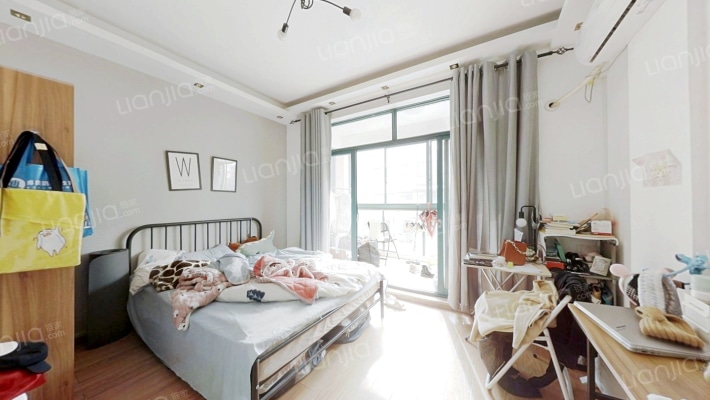 阳光在线一期二手房实景图